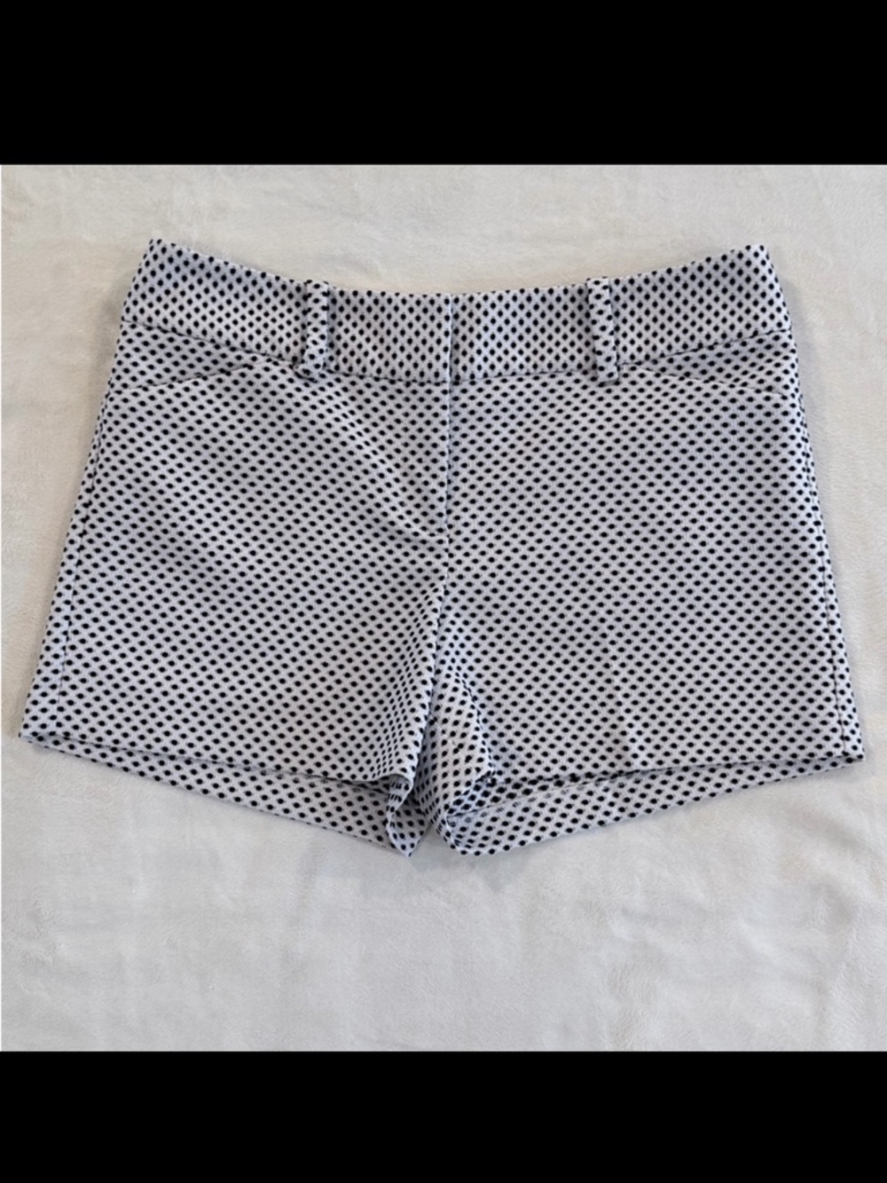 Ann Taylor Signature Navy Polka Dot White Shorts Size 12 Textured Dress Shorts - Picture 2 of 9